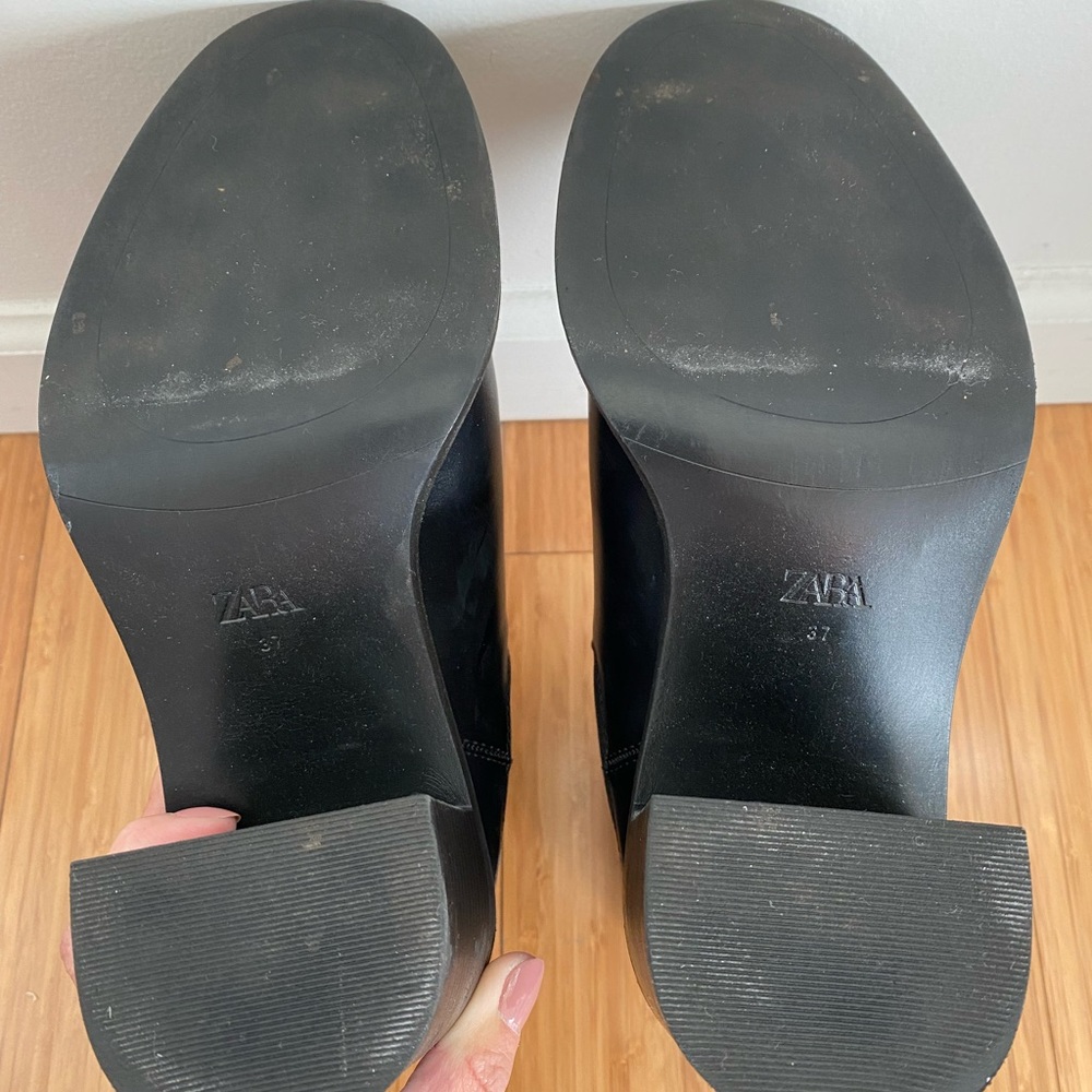 ZARA Faux Leather Booties - Picture 5 of 5